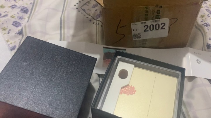 锐雯的礼物（第一次录开箱）