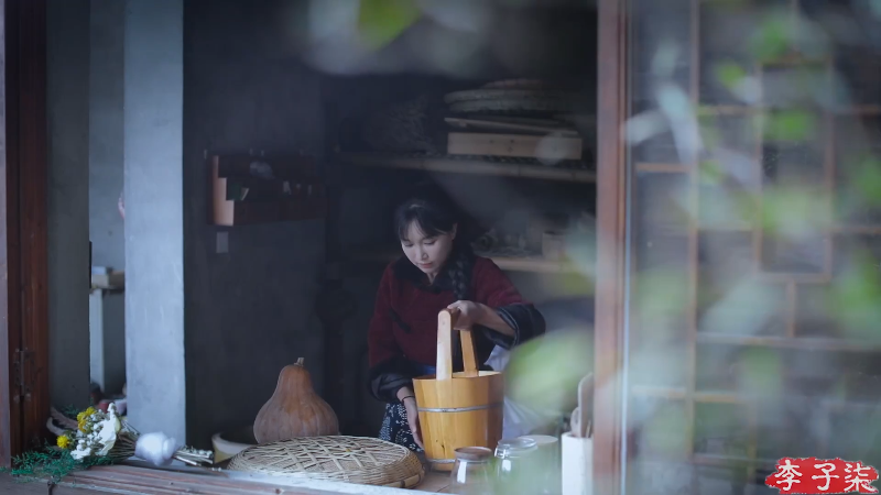 我在斗鱼看李子柒liziqi直播美食