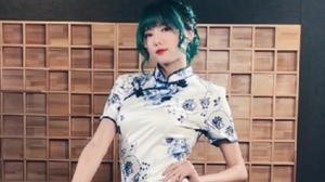 我和姿态他们一起翻唱的青花瓷兄弟们都听了吗？皮肤都到手了吗？