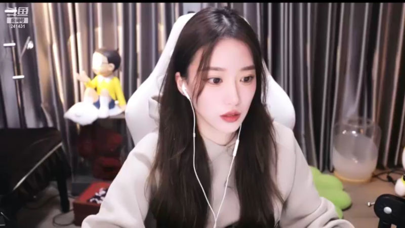 【2022-01-27 21点场】小苏菲：哈哈哈哈哈哈 241431
