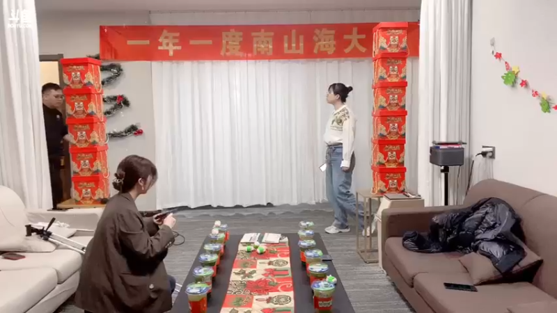 【2022-01-30 20点场】李老师哈哈哈：今晚讲两个故事