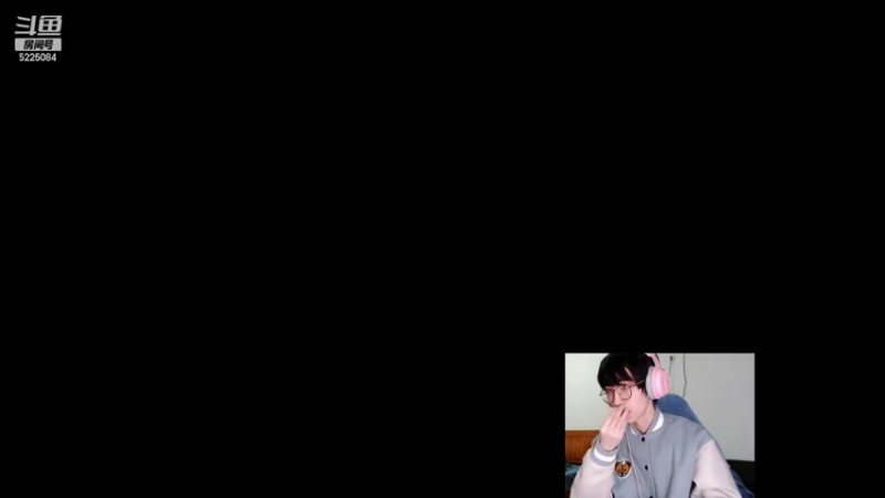 【2022-01-31 04点场】天灰灰qaq：峡谷场数第一努力冲第一