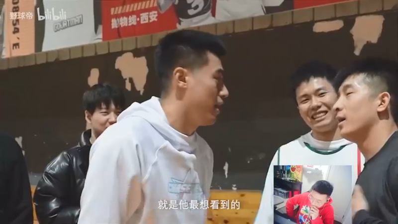 【2022-01-31 19点场】白鲨加菲：祝大家虎年行大运大吉大利~47895