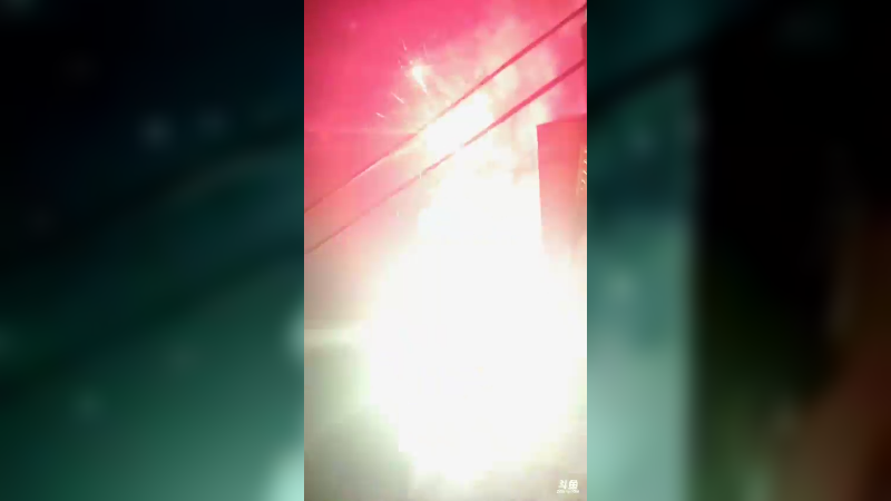 放烟花