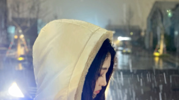 [害羞][害羞]杭州也下雪啦，拍的到的那种，嘿嘿