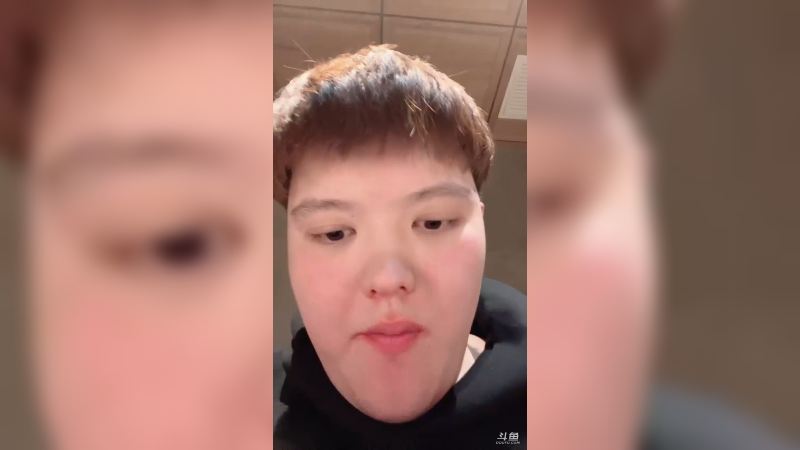 【2022-02-02 22点场】飞总er阿：聊会天，娱乐瞎玩