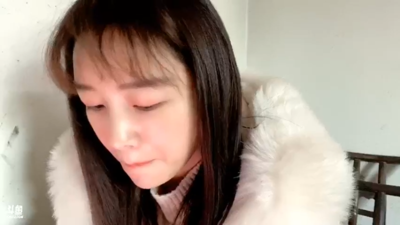 【2022-01-31 10点场】百变姑姑肖淑洁：大家除夕快乐 594613