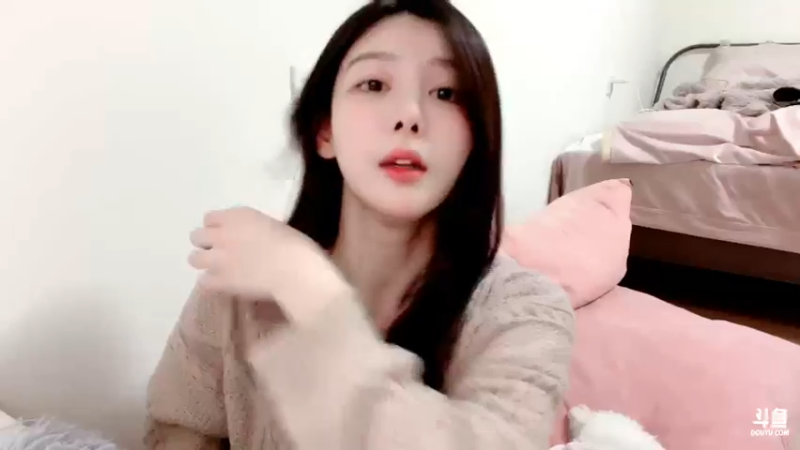 【2022-02-03 01点场】晒网的慧儿呀：除夕快乐呀 明天见哦~~