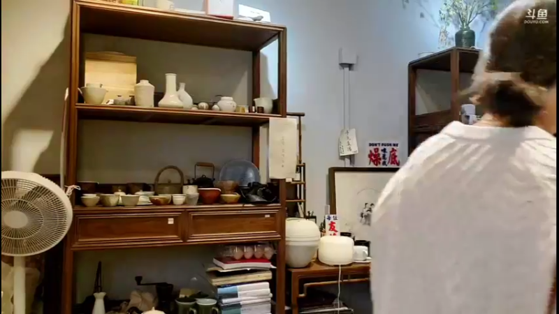 【2022-02-04 14点场】刘灶灶：去外面溜达溜达
