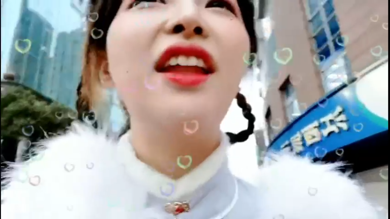 【2022-02-04 17点场】六喵喵喵丶：【手机播会】汉服户外拍拍拍