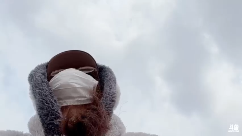 【2022-02-05 15点场】白菇凉：白菇凉:新年快乐呀我的宝