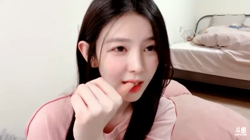 【2022-02-05 00点场】晒网的慧儿呀：你就是我眼中的欢喜