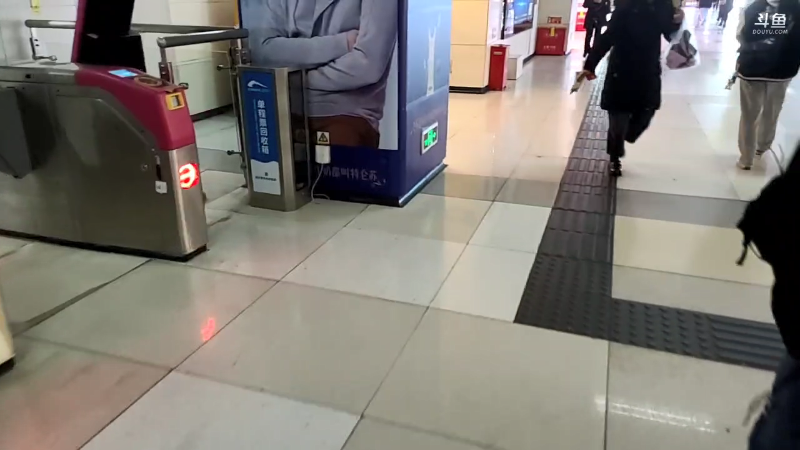 【户外】叶子户外的精彩时刻 20220206 10点场