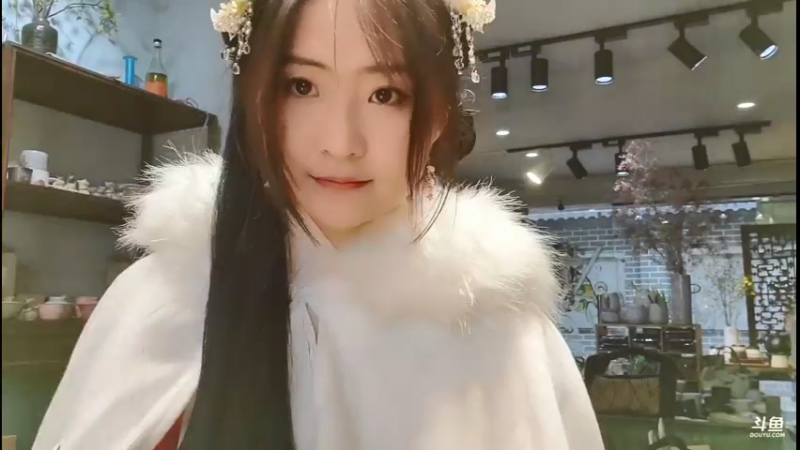【2022-02-06 14点场】刘灶灶：汉服逛逛啊～～