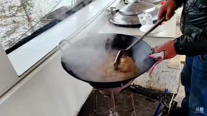 【2022-02-07 16点场】洪湖小肖：初九正式开播了