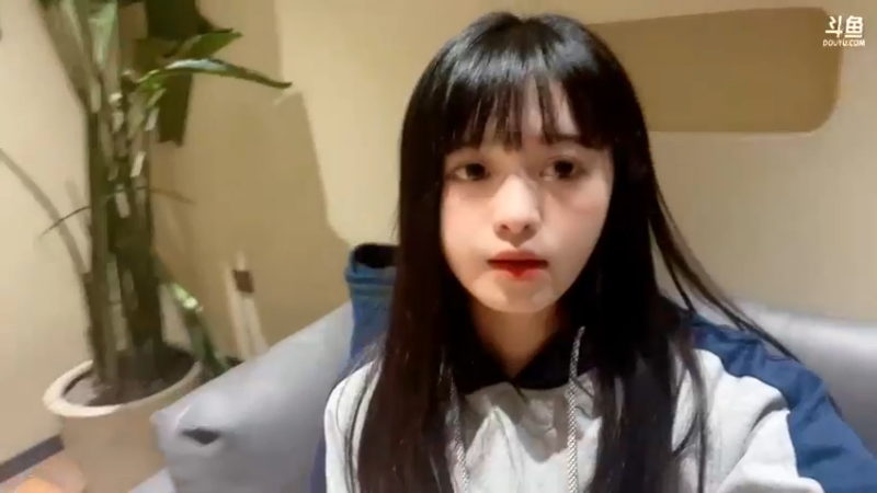 【2022-02-10 17点场】douyu小漠：峡谷之巅冲钻一！顶级AD思路教学！