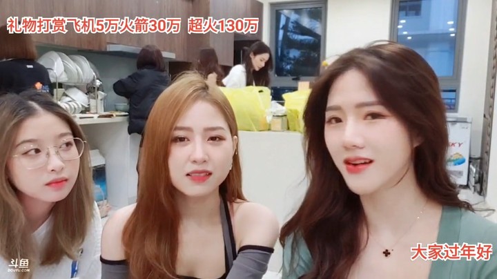 聊天还得看大海，大海喜欢说话