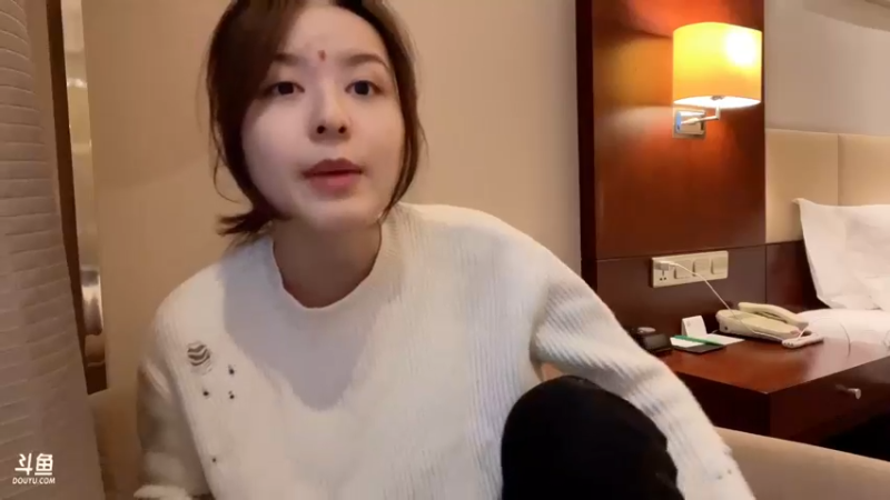 【2022-02-11 17点场】传情小小：太仓出差周末解说两天