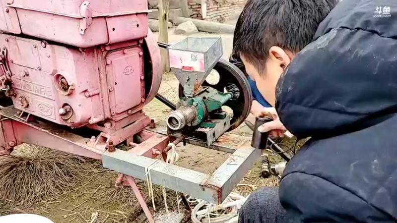 【2022-02-11 16点场】洪湖小肖：开播啦   搞起