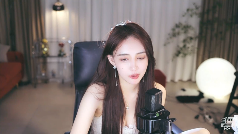 【舞蹈】王雨檬呀的精彩时刻 20220211 04点场