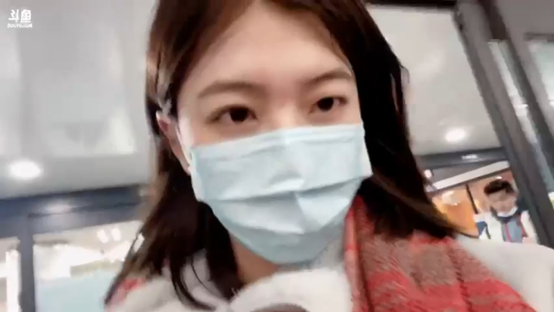 【2022-02-12 22点场】馨儿MIRANDA：13号开始正常直播啦