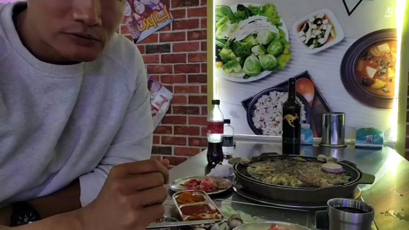 【2022-02-11 23点场】黑人毅：深夜食堂，牛肉炒大葱