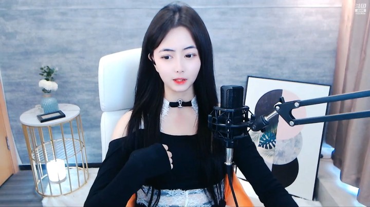 miss幕依依美女小姐姐怕扣分，哈哈哈