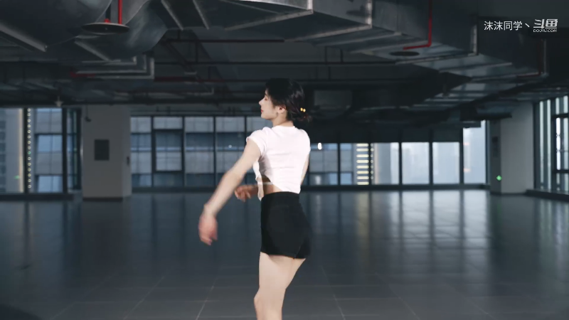 【舞蹈】沫沫同学丶的精彩时刻 20220215 09点场
