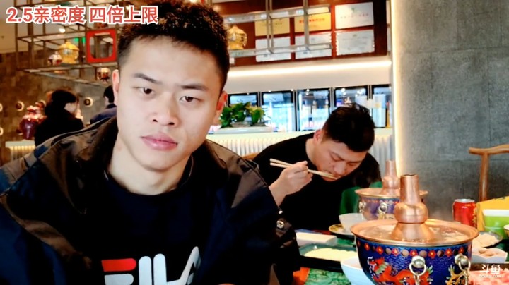 浩哥先不吃饭，必须连麦757，太气人了