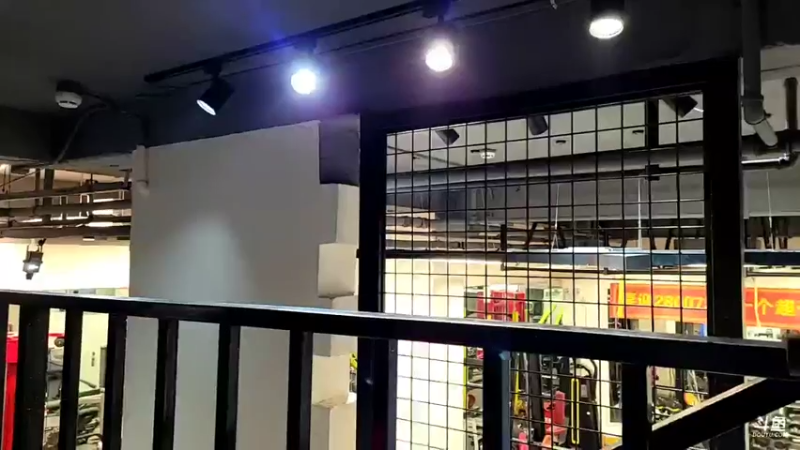 【2022-02-18 16点场】黑人毅：回上海了健身健身