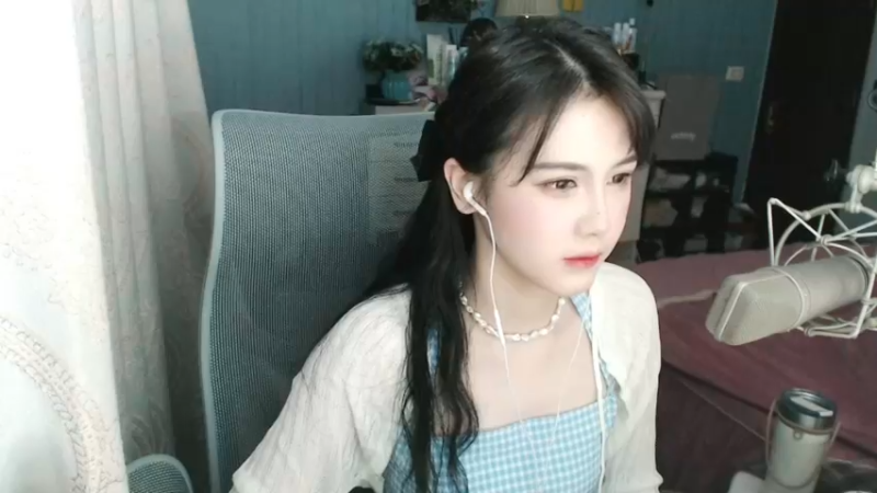 【2022-02-18 22点场】iu可可曾：雀后之斗鱼小柳岩