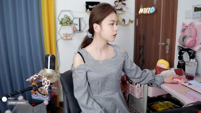 【2022-02-19 15点场】传情小小：4点播10717
