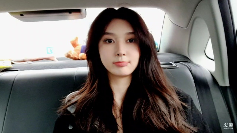 【户外】uneeZ的精彩时刻 20220221 16点场