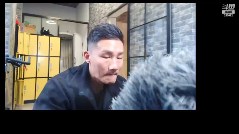【2022-02-22 16点场】黑人毅：三角肌600个飞鸟