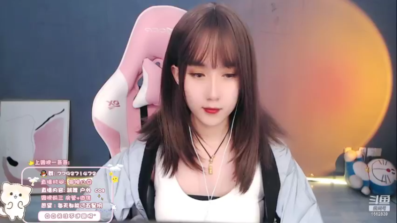 【2022-02-22 20点场】哈尼九：一个默默跳舞的小男孩
