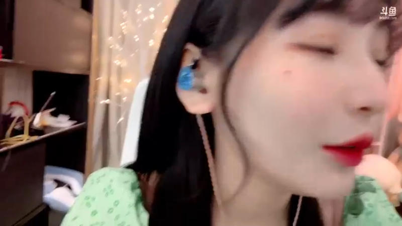 【2022-02-23 18点场】叶知秋Vanessa：秋：晚上好