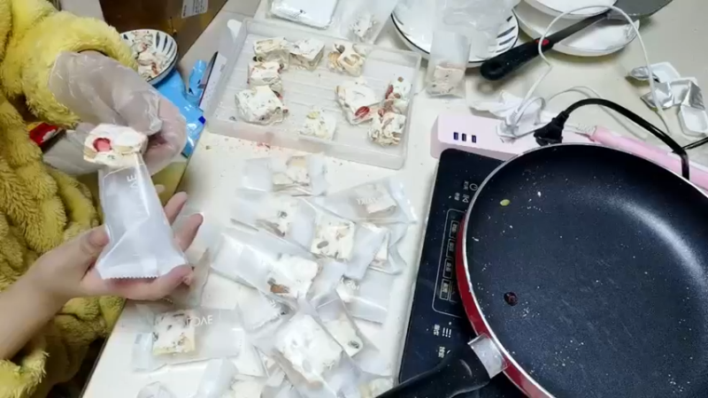 【2022-02-23 21点场】我就是图图阿：玩游戏就用雷神