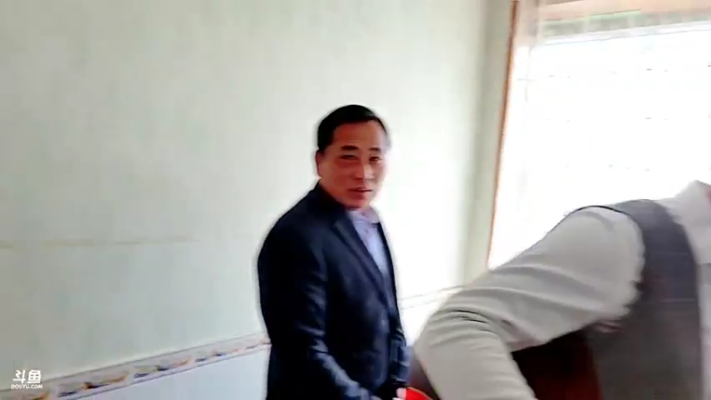 【2022-02-23 12点场】洪湖小肖：基地挂牌  337852