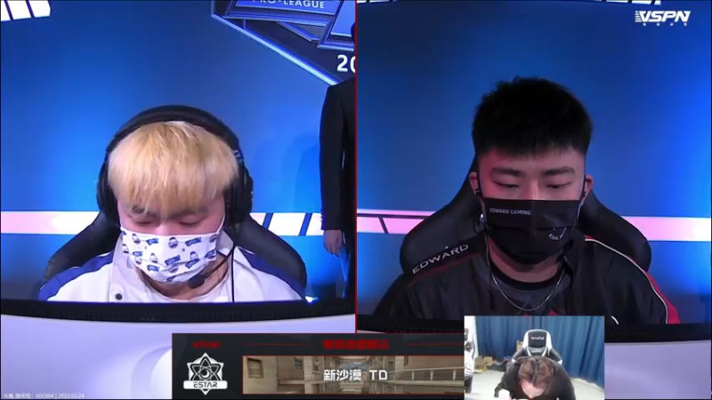 【2022-02-24 21点场】白鲨石头丶：来咯~今晚一起看比赛咯！