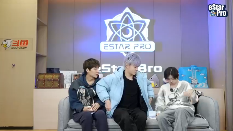 【2022-02-25 19点场】eStarPro诺言：《eStarBro》第一期直播中