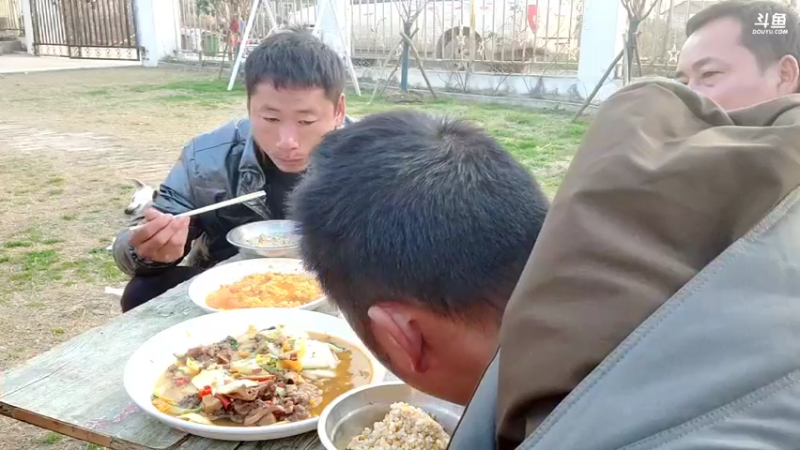 【2022-02-25 17点场】洪湖小肖：踩点  搞大货337852