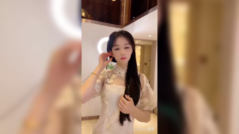 高颜值 很可爱的小姐姐 看了会心动6