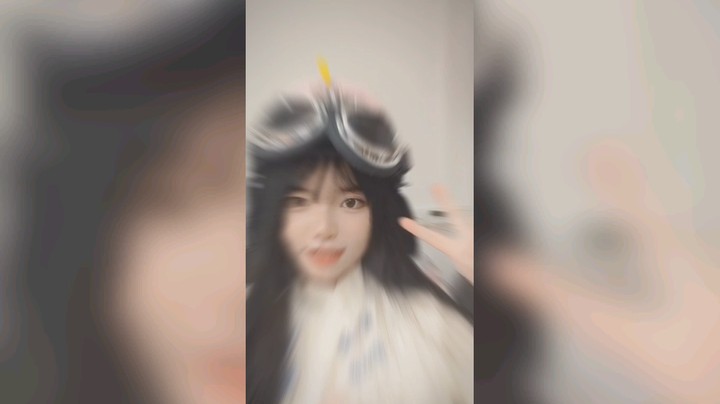 拜托拜托不要趁我家保镖不在就欺负我哦