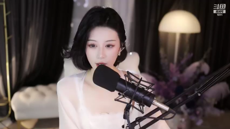 【2022-02-27 22点场】青台miss：1011 做人呐 最重要的就是开心
