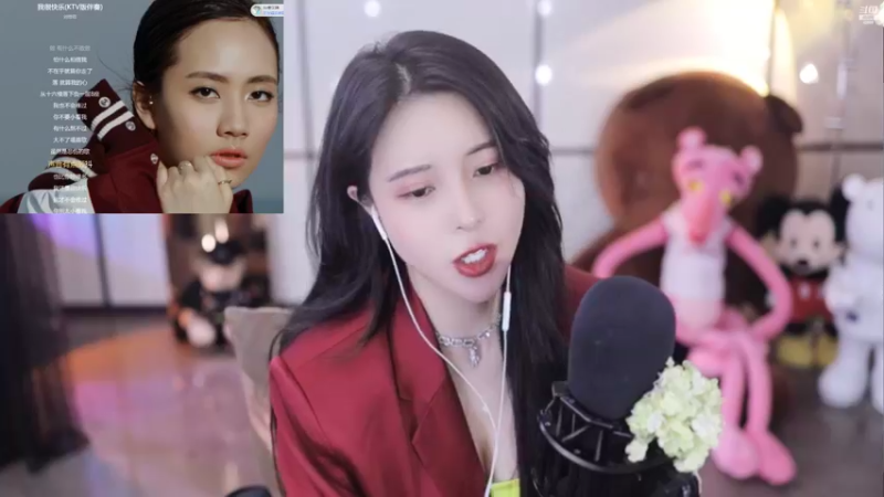 【2022-03-01 22点场】苏恩Olivia：回来啦 晚上好呀宝贝