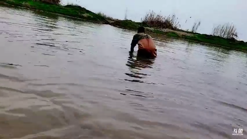 【2022-03-04 16点场】洪湖小肖：搞大货  337852