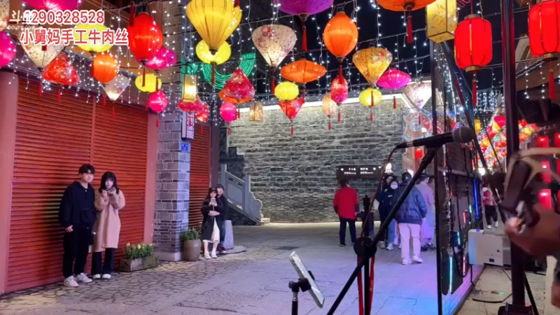 【2022-03-04 20点场】主播阿郎：南昌万寿宫卖唱