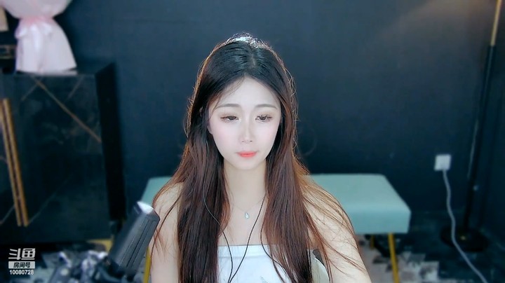 凉拌三岁小姐姐真好看