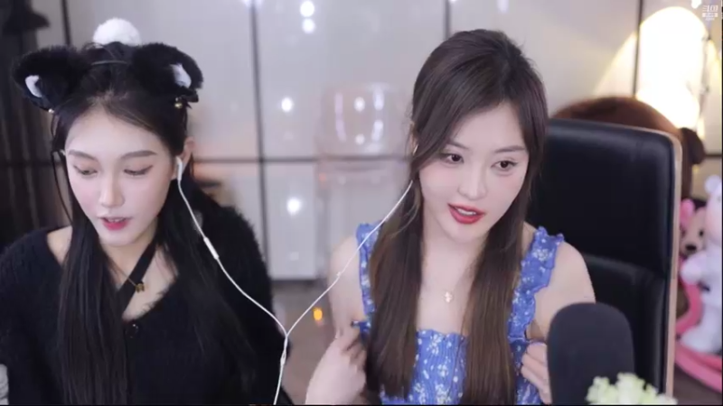【2022-03-06 01点场】苏恩Olivia：晚上好鸭 我来咯