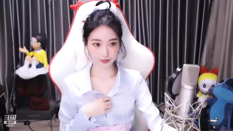 【2022-03-06 21点场】小苏菲：红烧霸王龙